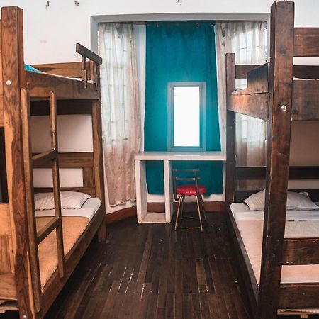 Hostal Cq Chapinero Bogotá Kültér fotó