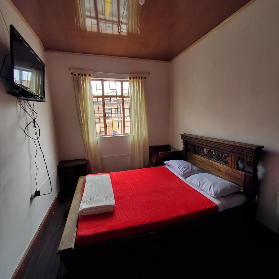 Hostal Cq Chapinero Bogotá Kültér fotó