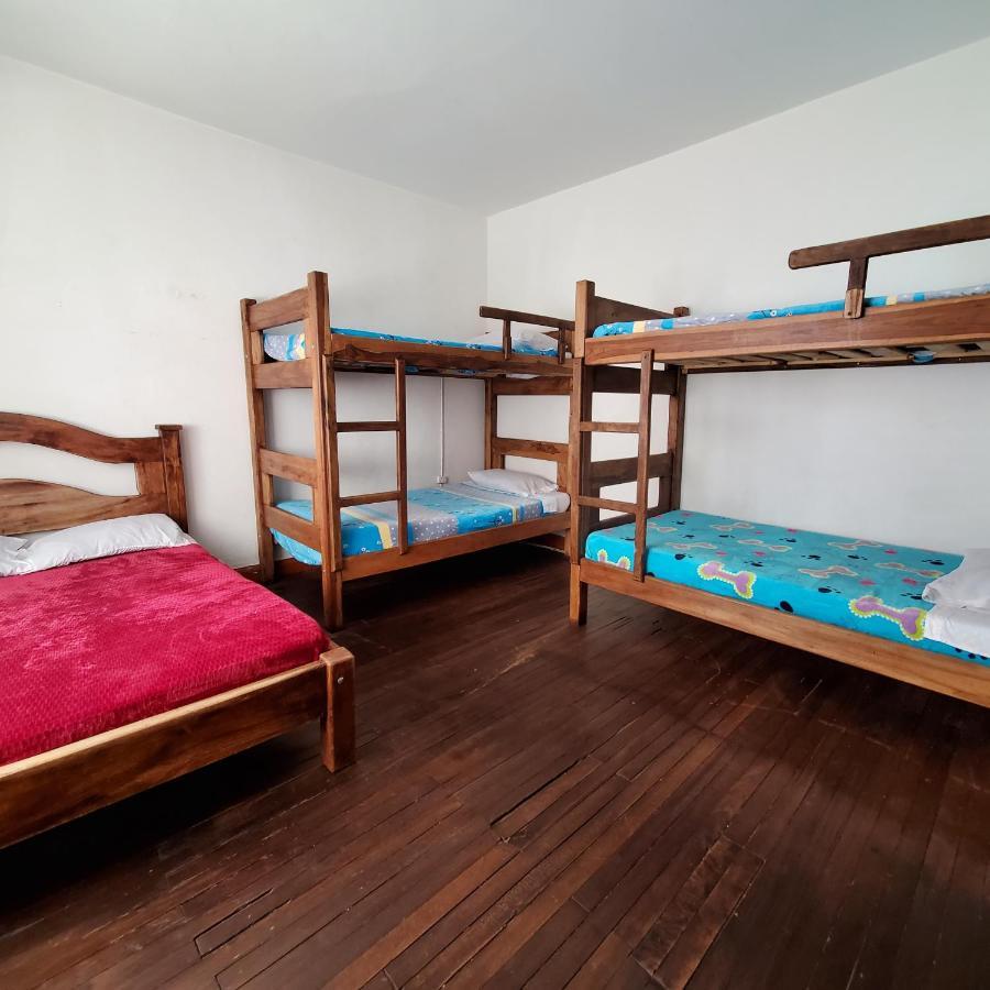 Hostal Cq Chapinero Bogotá Kültér fotó